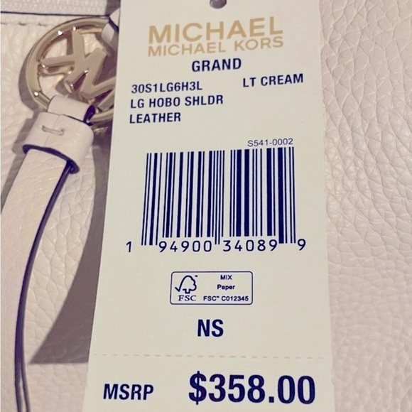 MICHAEL KORS Grand Large Hobo Shoulder Bag Light Cream - Picture 10 of 11
